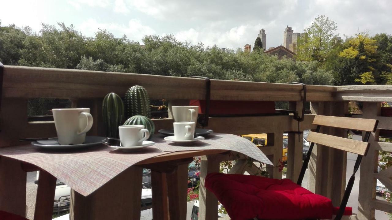Il Balcone Di Rina San Gimignano Exterior foto